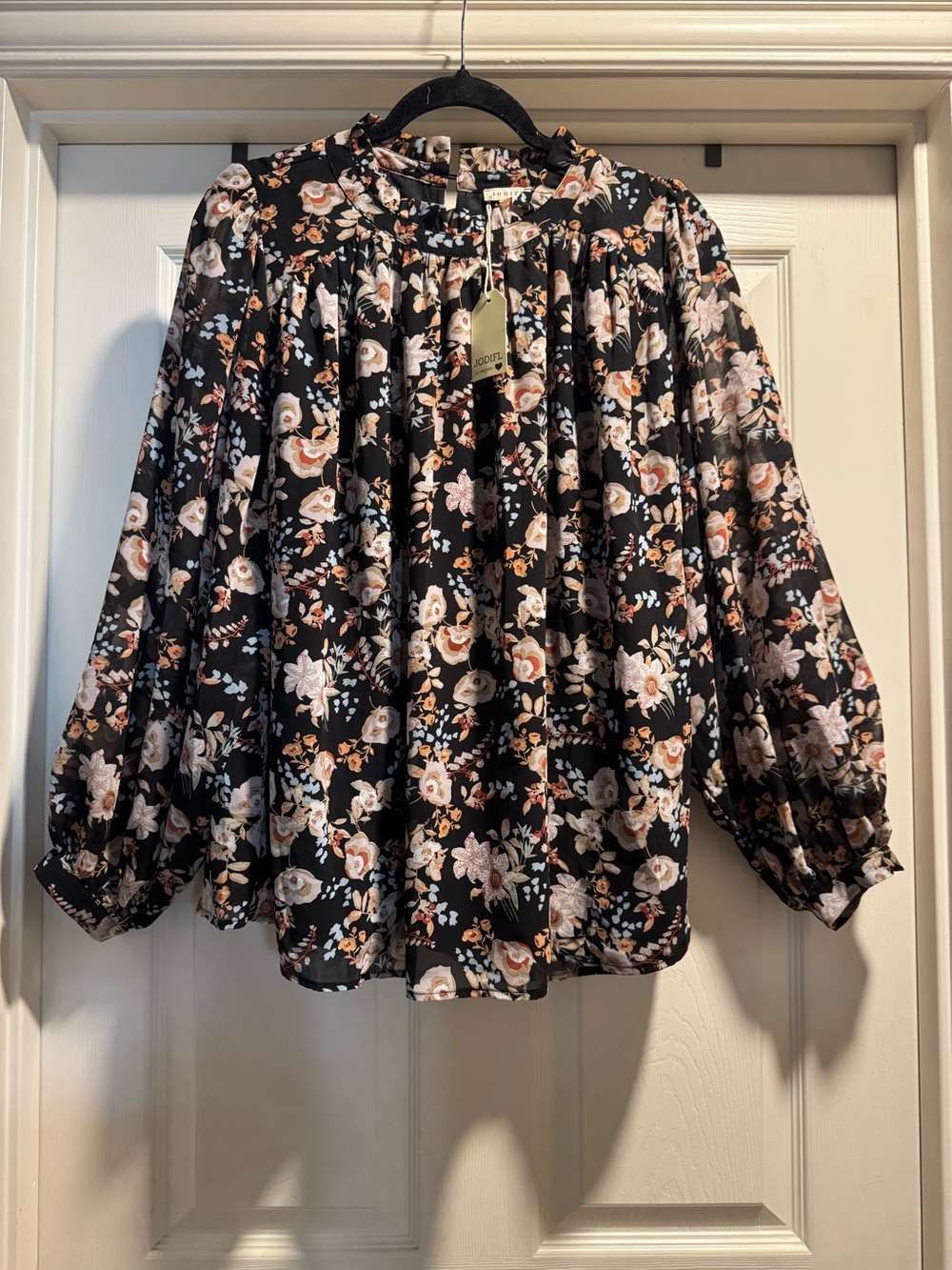 MWT JODIFL Black Floral Peasant Blouse Size Large